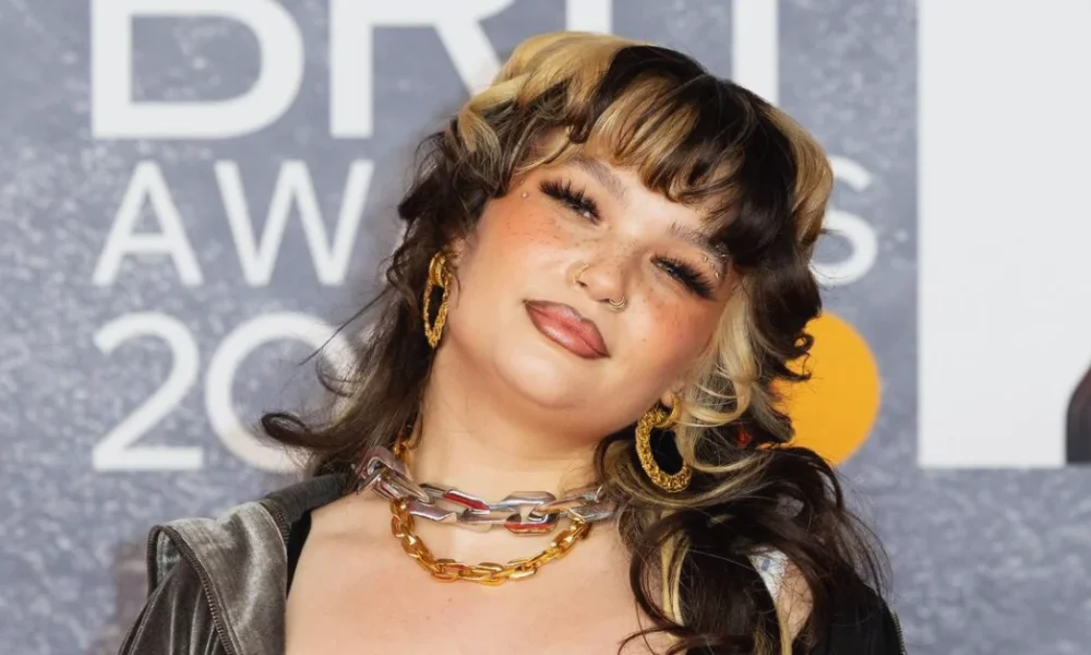 Image of Lola Young