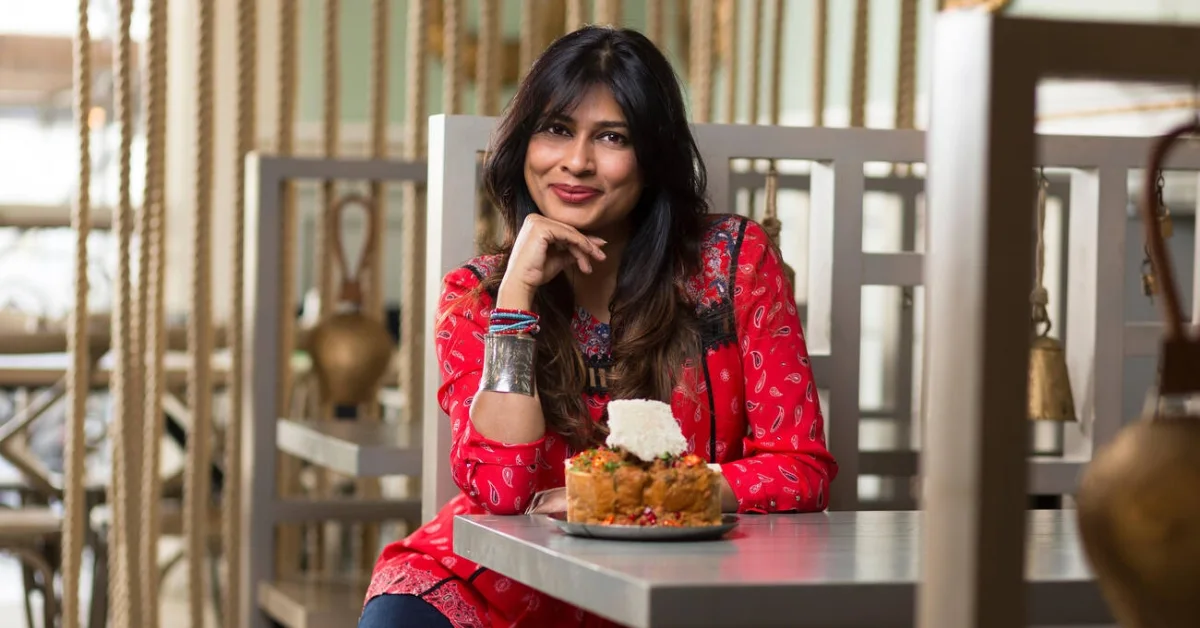 Nisha Katona Sitting