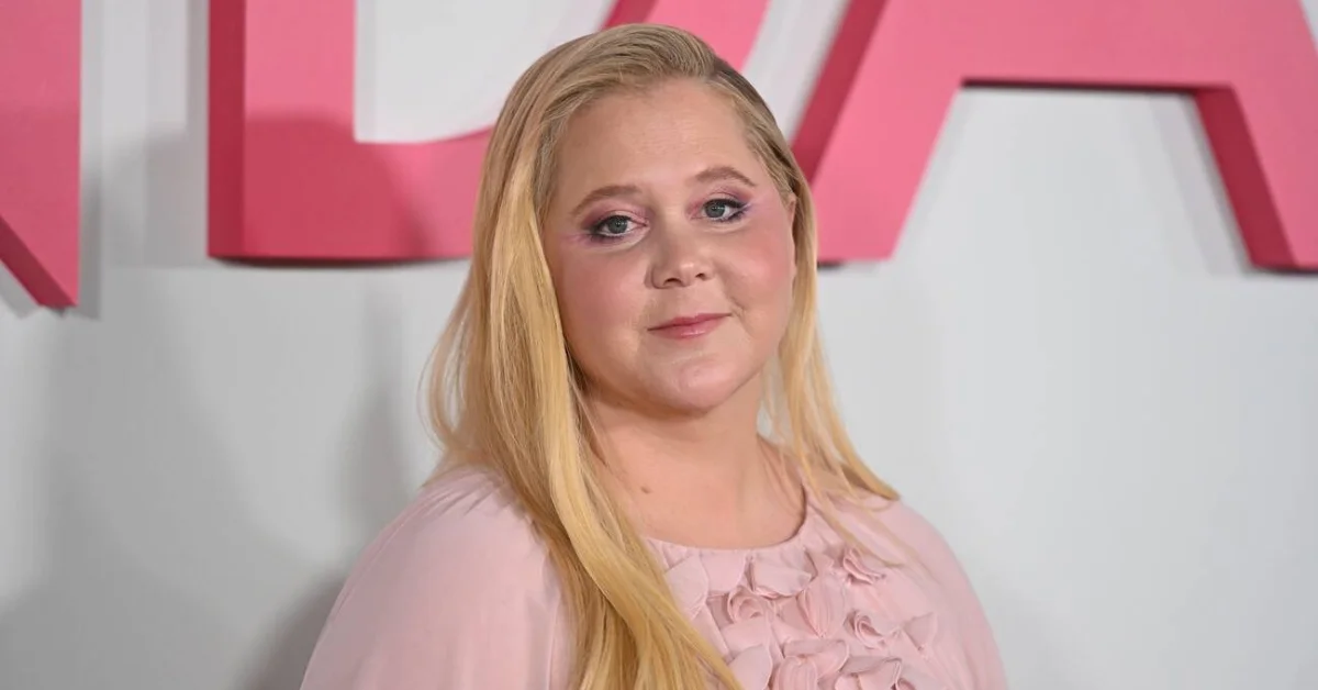 Amy Schumer Smiling