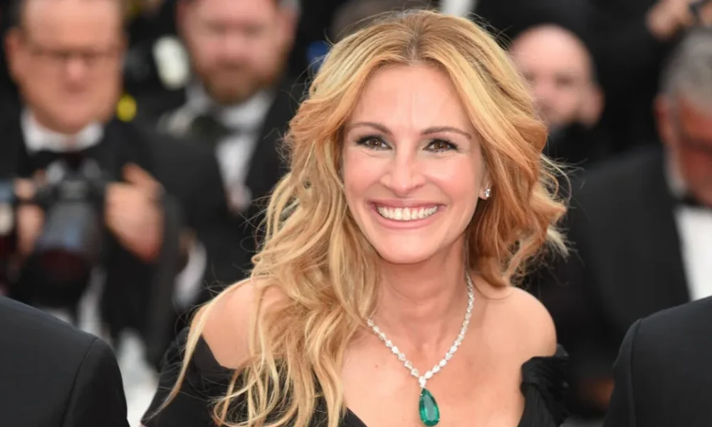Close Portrait of Julia Roberts Smiling