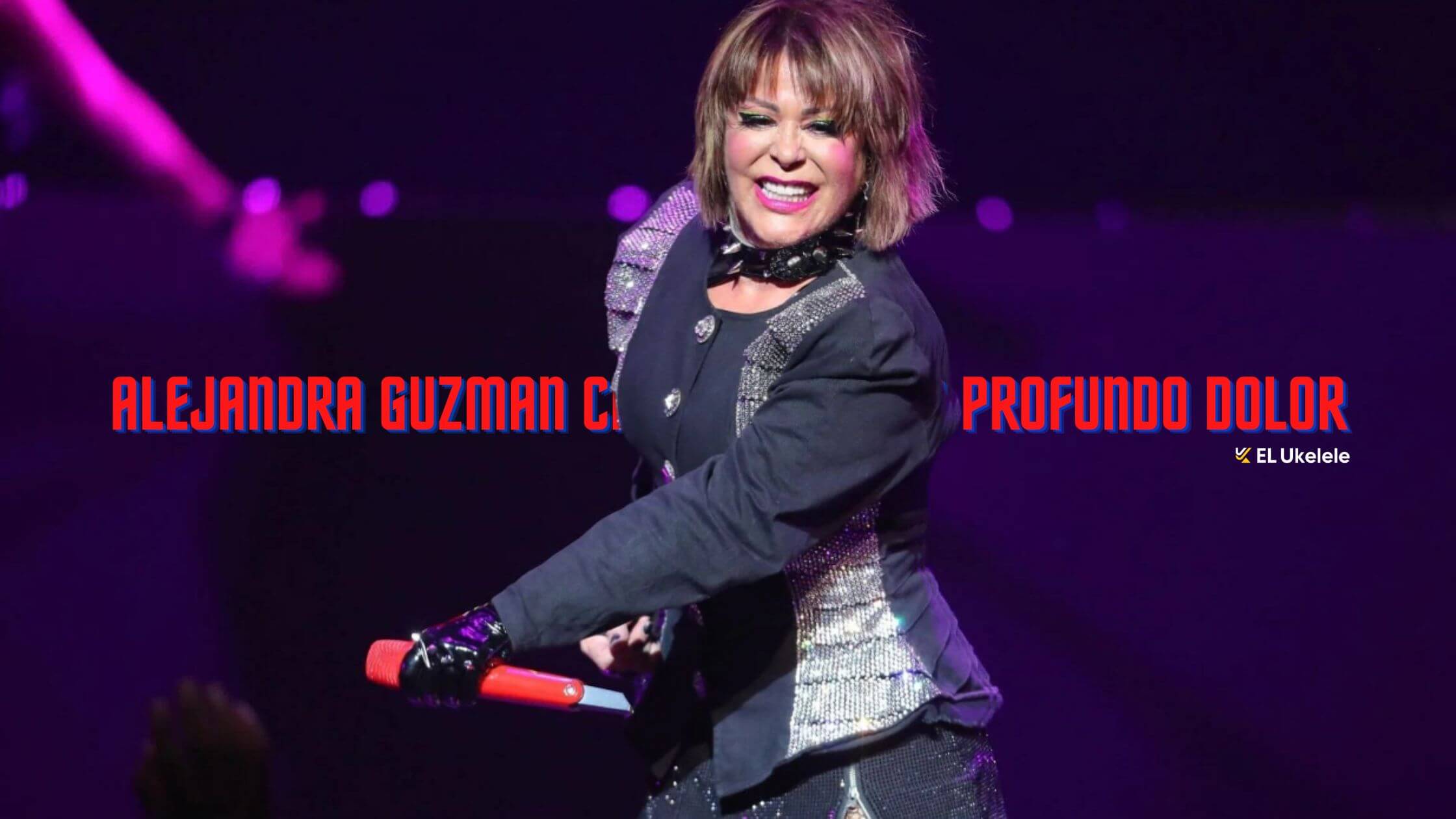 Alejandra Guzman caida causo un profundo dolor Durante un concierto 2
