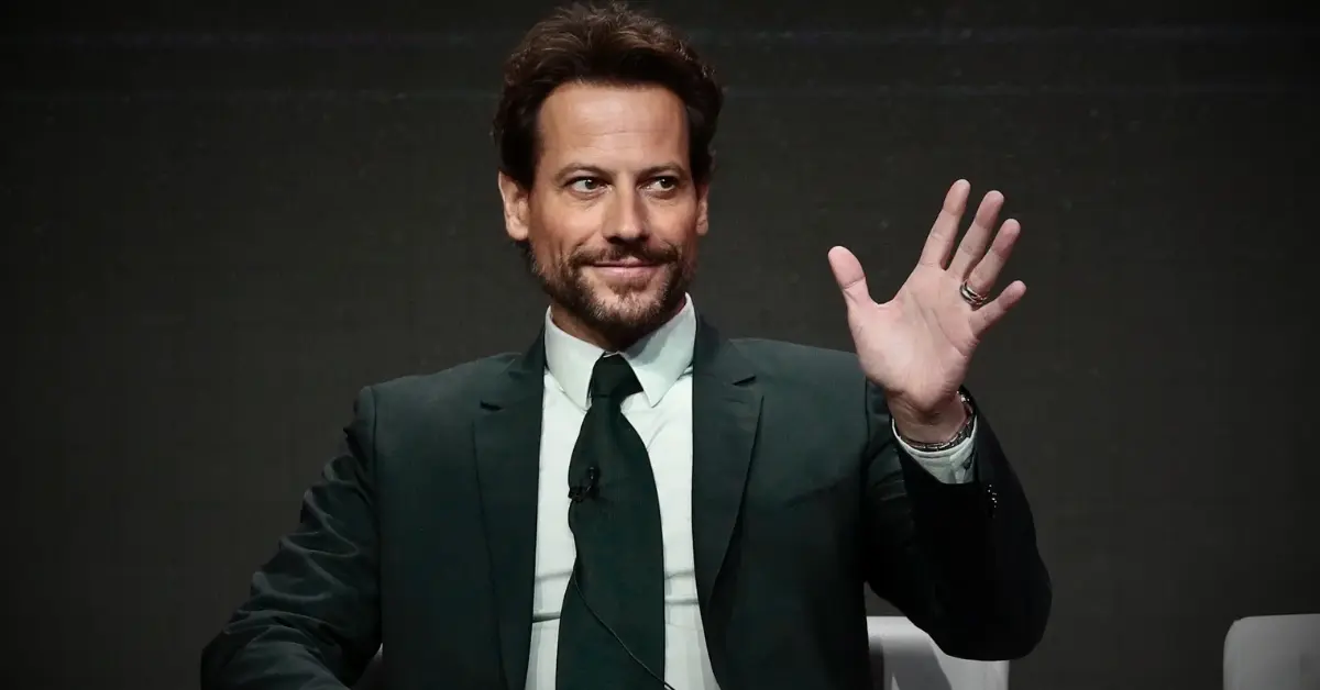 Ioan Gruffudd realmente canta