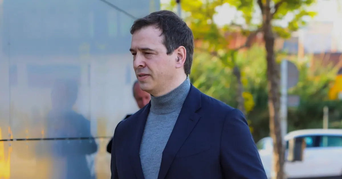 David Sánchez Pérez-Castejón Pareja Actual, Patrimonio Estimado y Trayectoria