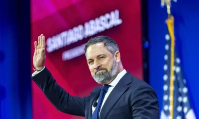 Santiago Abascal currículum, patrimonio y religión