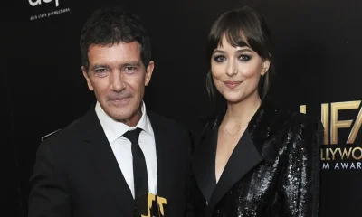 Antonio Banderas y Dakota Johnson
