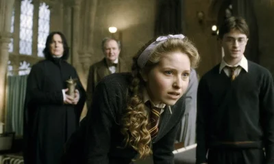 Jessie Cave en su papel de Harry Potter
