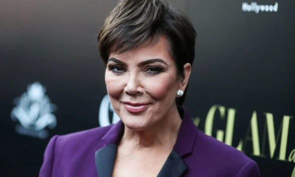 Kris Jenner Antes y Después: Impactante Transformación Rubia Platino en Nuevo Video