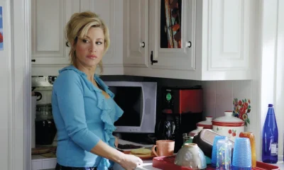 Lisa Ann Walter en la cocina
