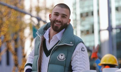 Manuel Turizo sonriendo