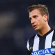 Maxi López en el campo de fútbol