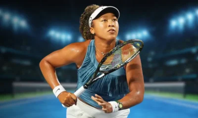Naomi Osaka jugando al tenis