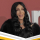 Cher habla