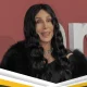 Cher habla