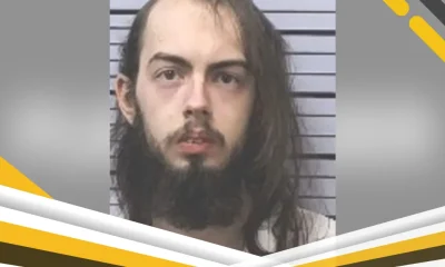 Adolescente acusado de matar a puñaladas a su padre delante de su abuela