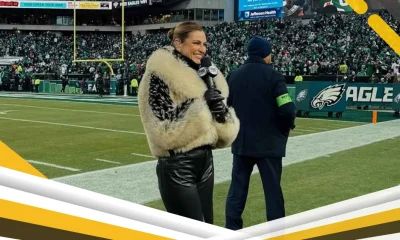 Erin Andrews usa otro abrigo de piel durante el juego de campeonato de la NFC